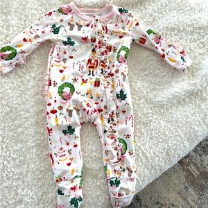 6 mos Sweethoney Nutcracker Layette
Worn once
Washed in free/clear hung to dry